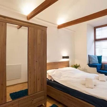 Cozy Studio On Wielopole Street. Cracovie Extérieur photo