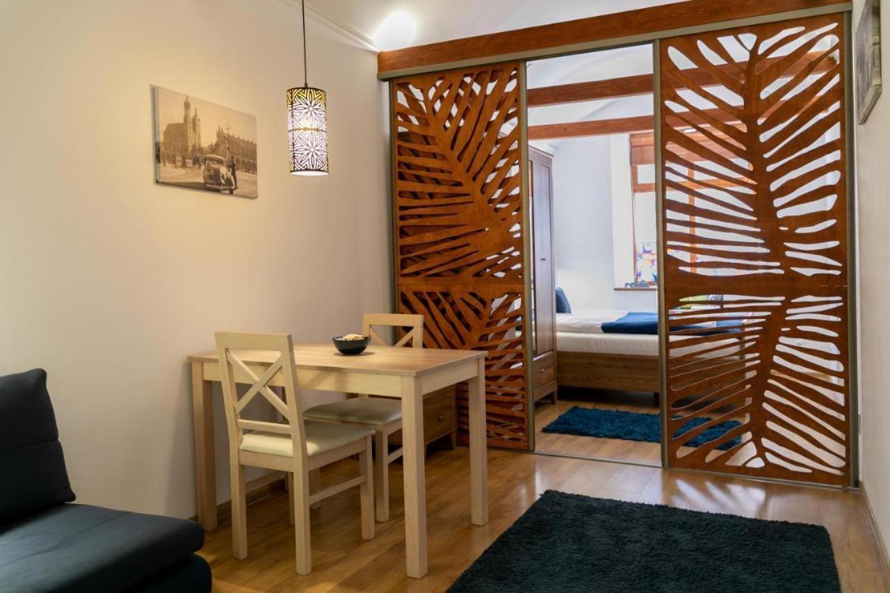 Cozy Studio On Wielopole Street. Cracovie Extérieur photo